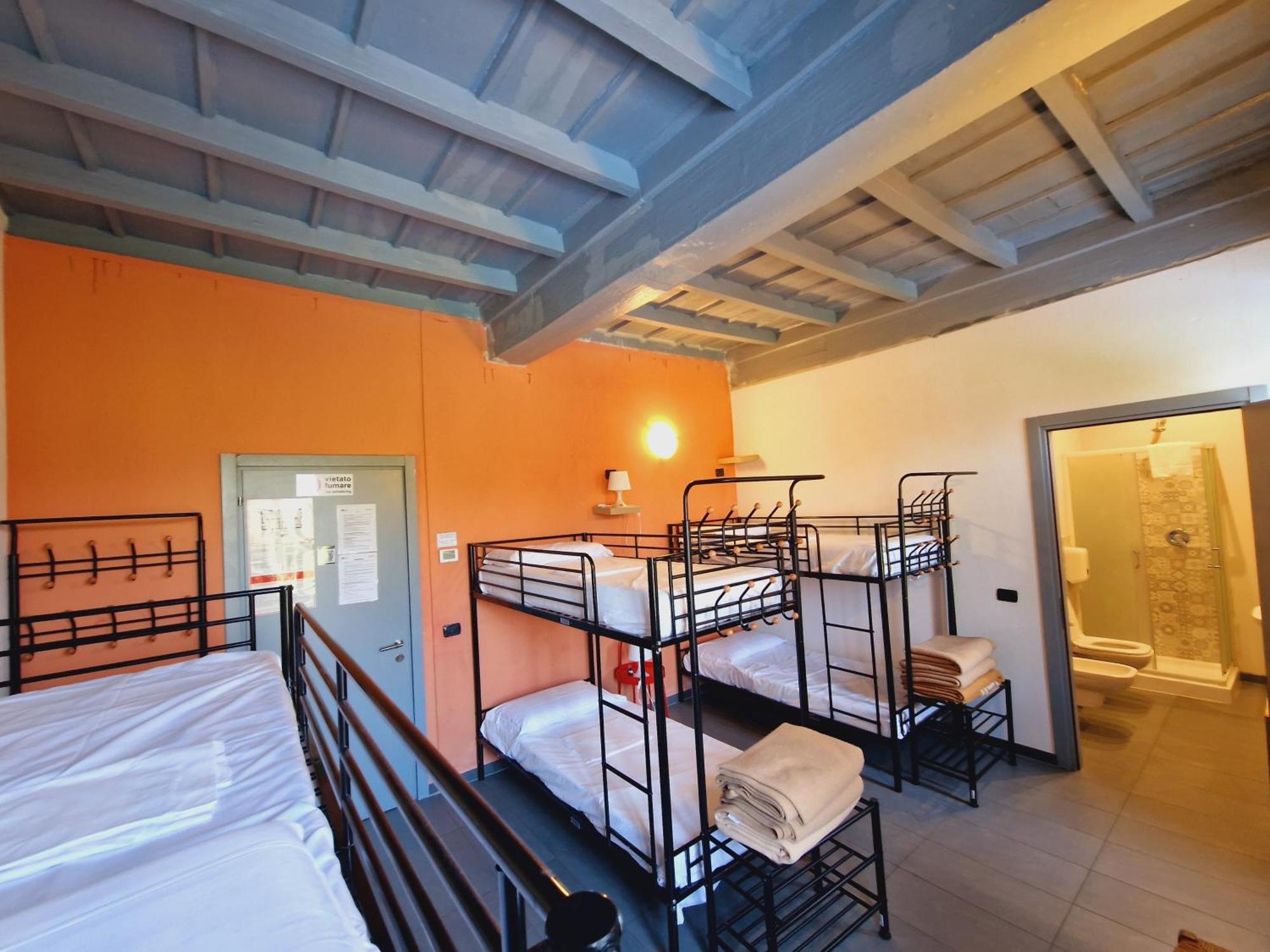B&B E Ostello, Parco Di Monza, Cascina Costa Alta Exterior photo